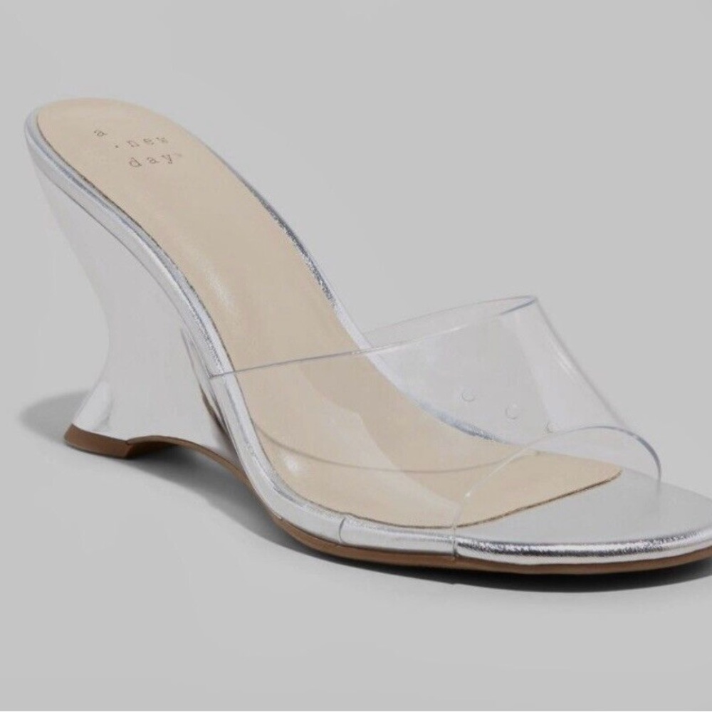 ✨A New Day Women Wedge Heels Memory Foam Clear & Metallic Silver various Sz NWT✨